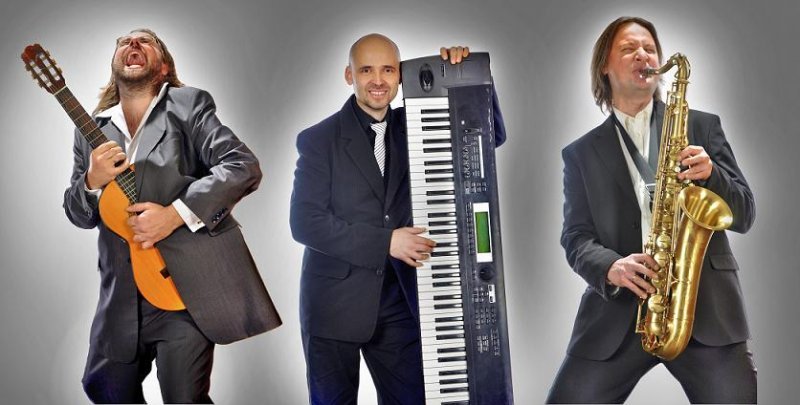 trio_M3_1.jpg
